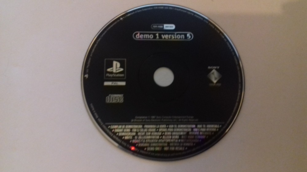 Hra PS1 Demo 1 Version 5 - G