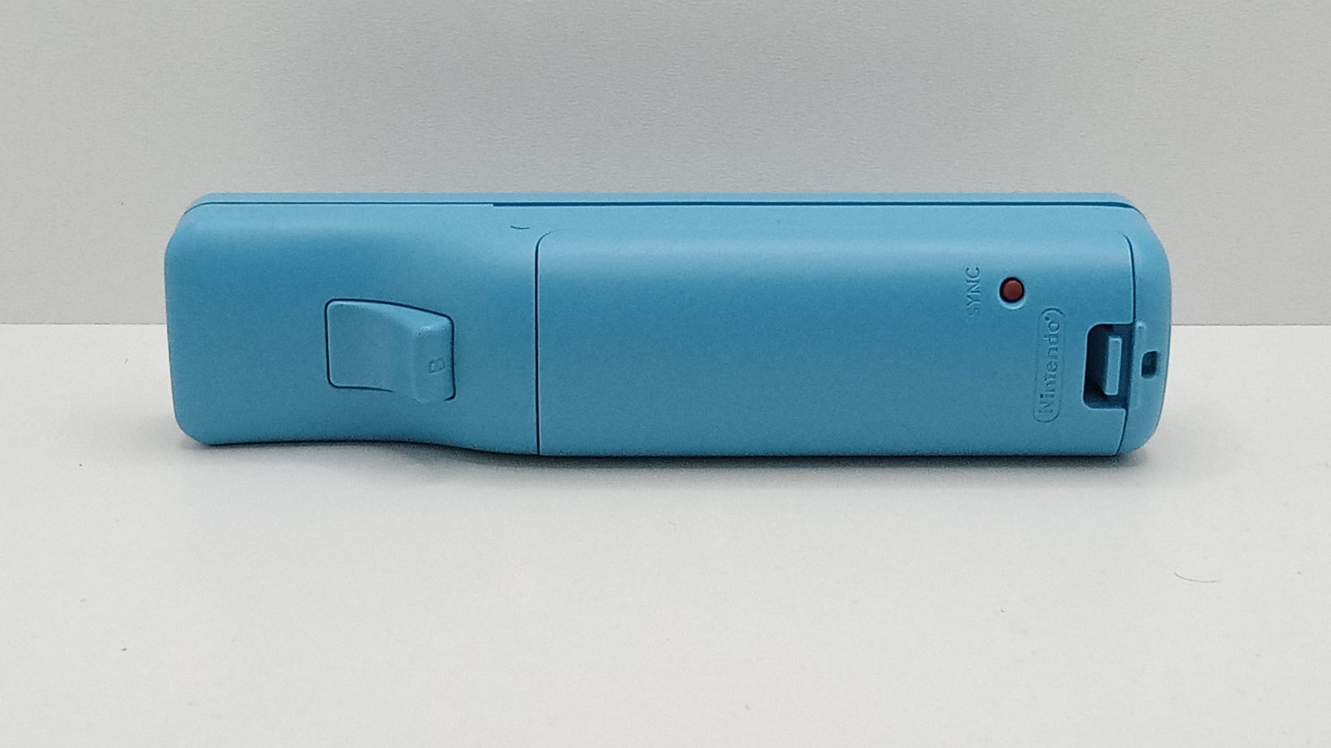 Nintendo Wii Remote - motion plus - Albastru - Original Nintendo - curatat si reconditionat