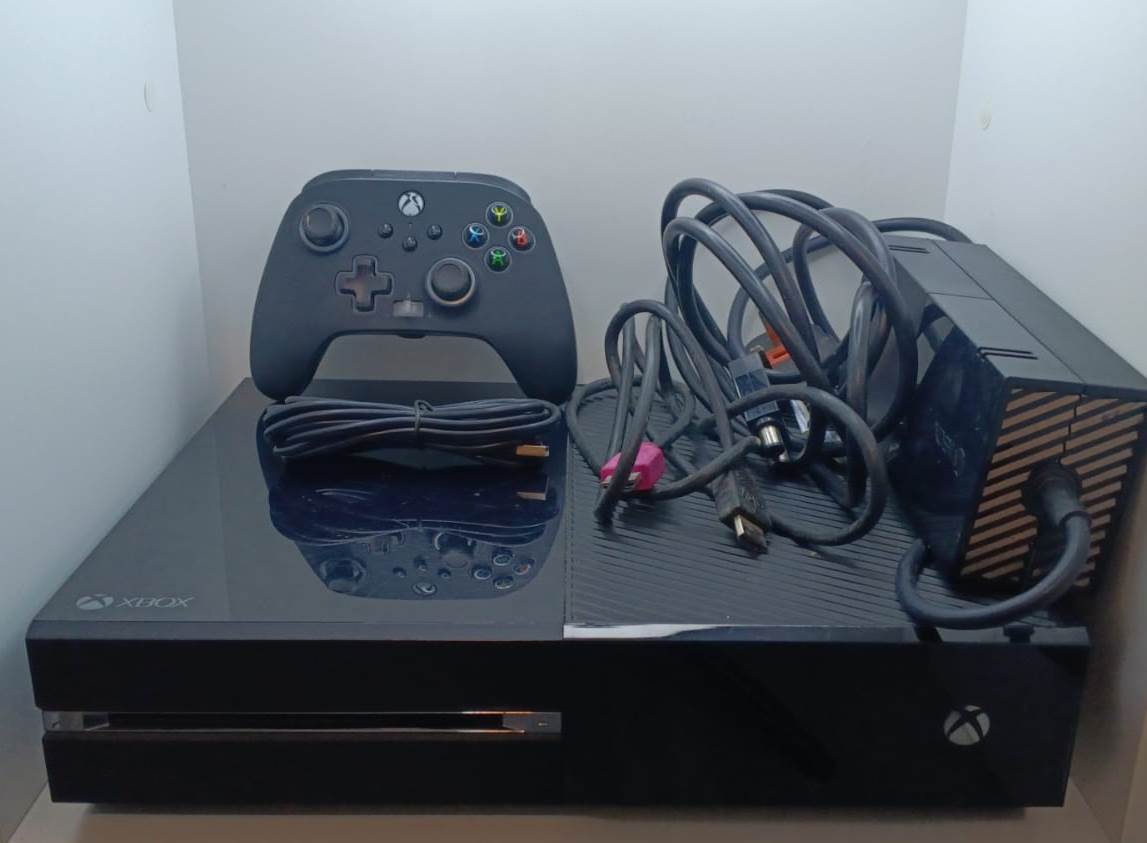 Consola XBOX One 500 GB - SN 105671134948- (003)