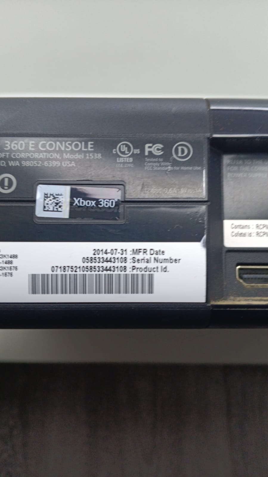 Consola XBOX 360 E - 500 GB - SN 0585633443108 - 003