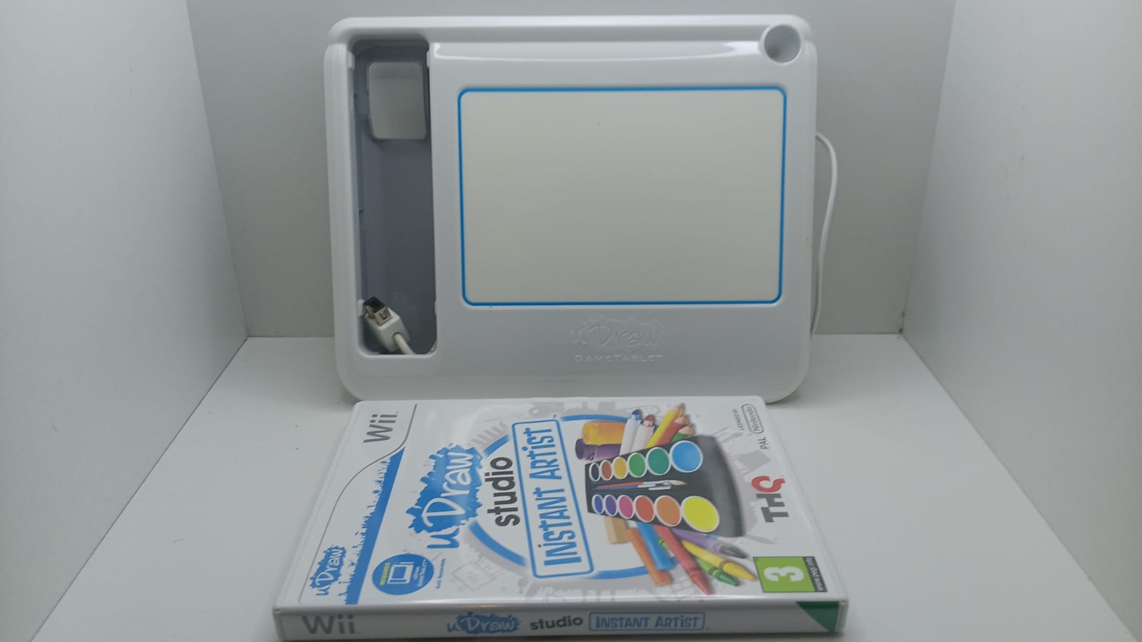 U Draw Game Tablet + Instant Artist - Nintendo Wii