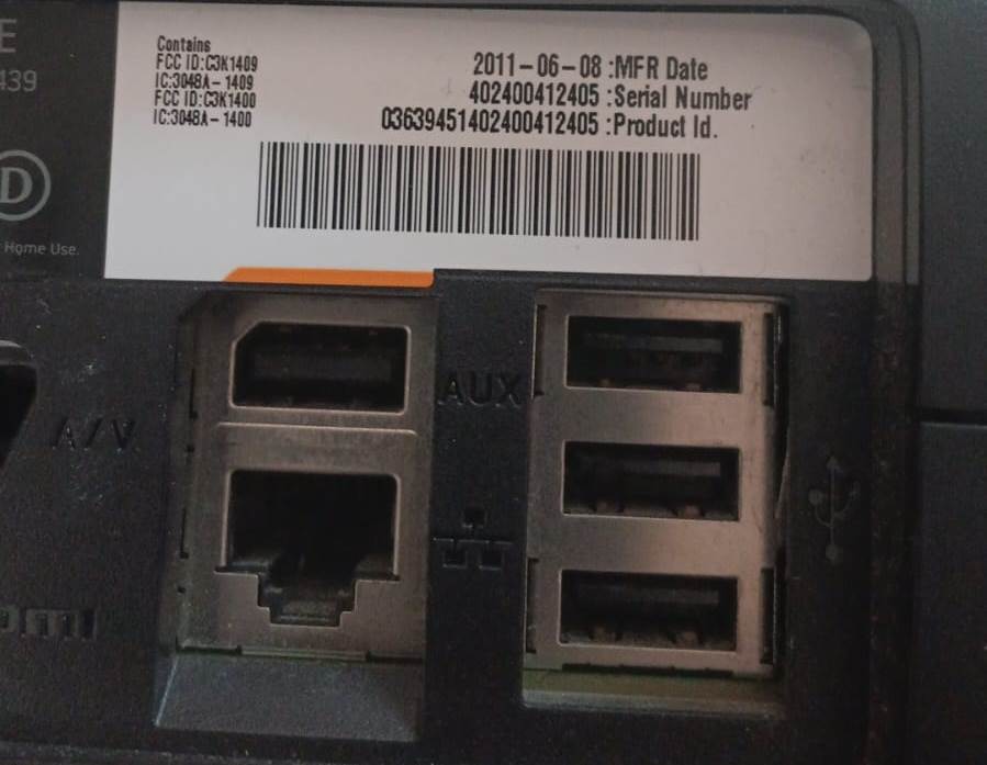 Consola XBOX 360 S - 4 GB - SN 402400412405- 005