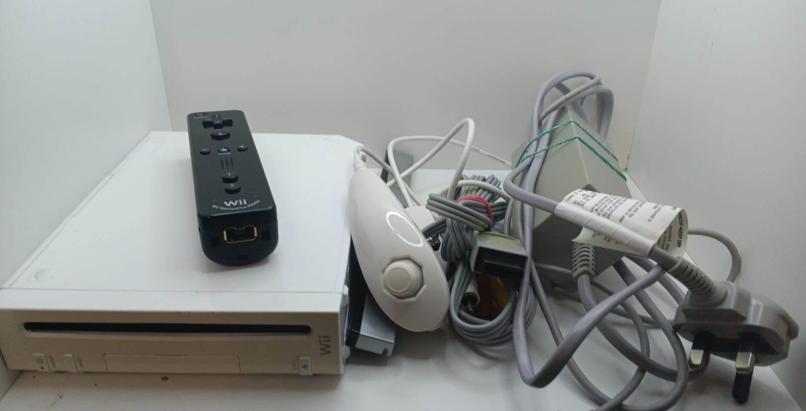 Consola Nintendo Wii - LEH26209527 {1} - 008