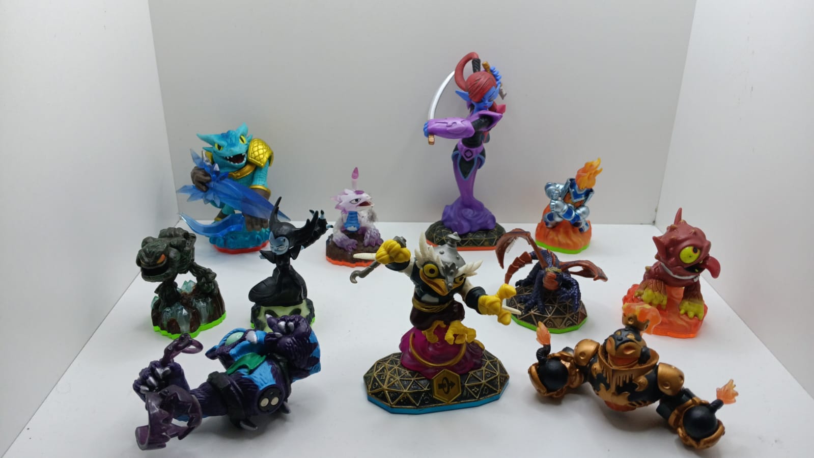 Skylanders x  11 - LOT 003